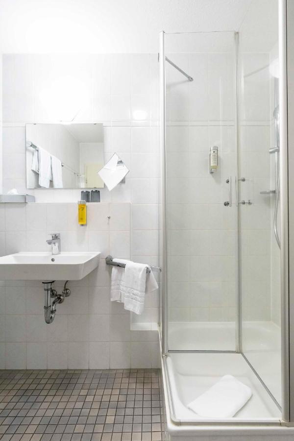 Hotel & Loewen 3*